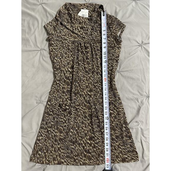 Speechless short sleeve animal print dress Medium Cowl Neckline Button Shoulder - Picture 11 of 12
